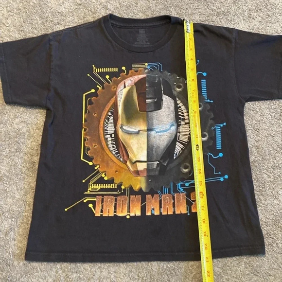 GUC Iron Man 2 movie Short Sleeve T Shirt Boys Size 10 / 12 War Machine - Picture 5 of 9